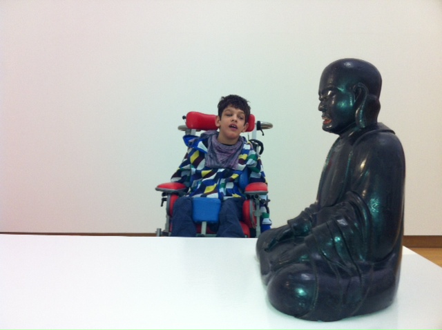 Ties in het Stedelijk Museum in Amsterdam- foto Elise van der Velde